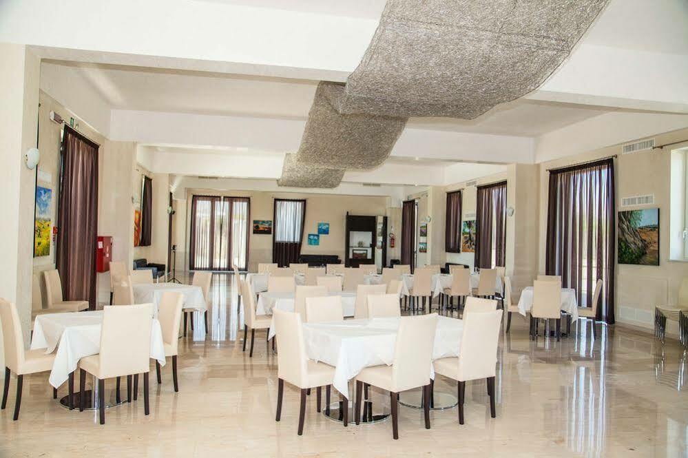 Hotel Pacla Авола Екстериор снимка